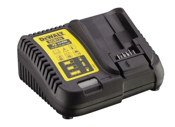 bateria-akumulator-dewalt-18v-4ah-oryginalny-xr-certyfikat-ce