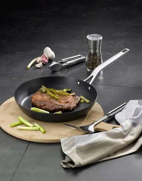 praska-do-czosnku-kela-material-stal-nierdzewna