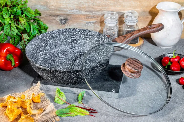 wok-kinghoff-kh-1584-28-cm-typ-powloki-marmurowa