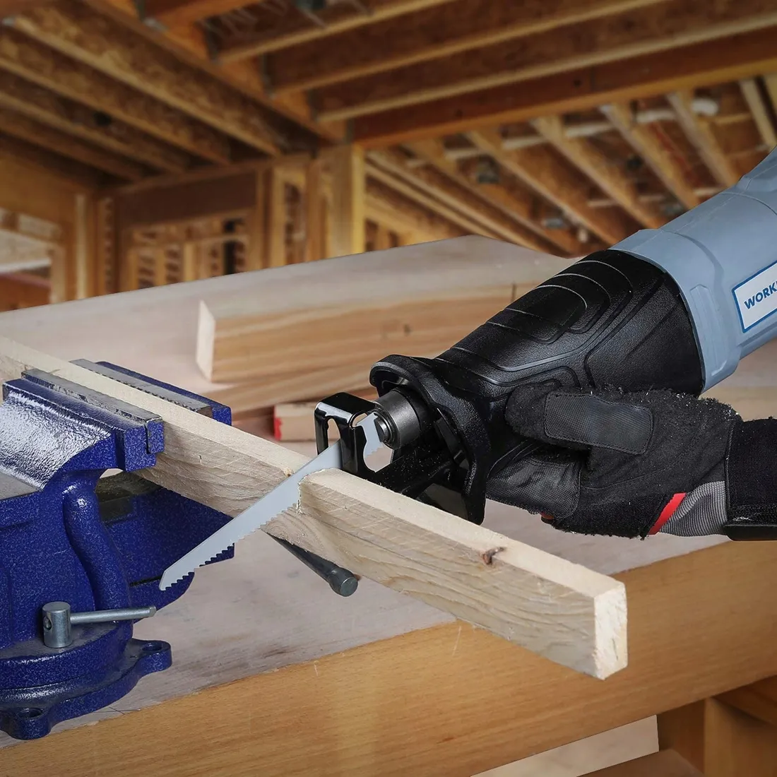 pila-szablasta-workpro-w125018a-710-w