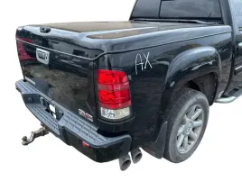 gmc-sierra-1500-07-13r-paka-short-bed-5-8-skrzynia-ladunkowa-blotnik