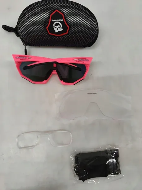 okulary-przeciwsloneczne-dla-dzieci-queshark-616-sport-polaryzacja-uv400-typ-ochrony-brak-informacji