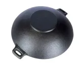 wok-zeliwny-hq-duzy-chinski-patelnia-azjatycka-2-uchwyty-30-cm-kolor-czarny-informacje-dodatkowe-mozliwosc-uzywania-na-kuchni-indukcyjnej