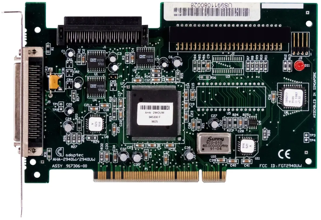 kontroler-sat-adaptec-aha-2940uw-czarny