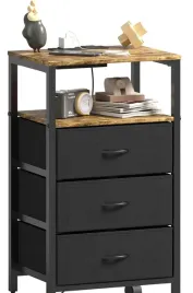 stolik-nocny-z-ladowaniem-3-szuflady-na-kolkach-vintage-brazowy