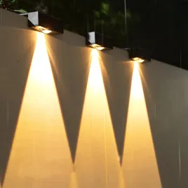 lampa-ogrodzeniowa-solarna-ip65-z-5-trybami-swiecenia