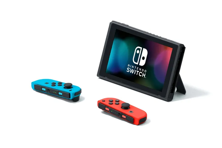 nintendo-switch-v2-red-and-blue-kod-producenta-nsh006