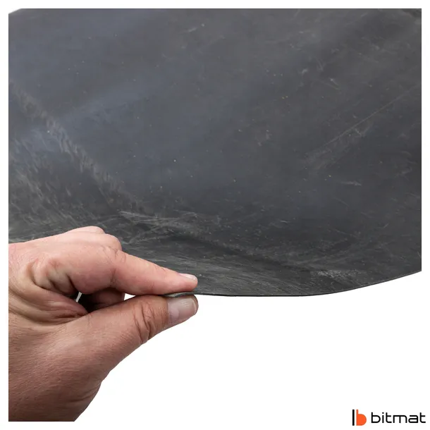 mata-gumowa-akustyczna-podklad-wygluszajacy-antywibracyjny-pod-wylewke-4mm-grubosc-4-mm