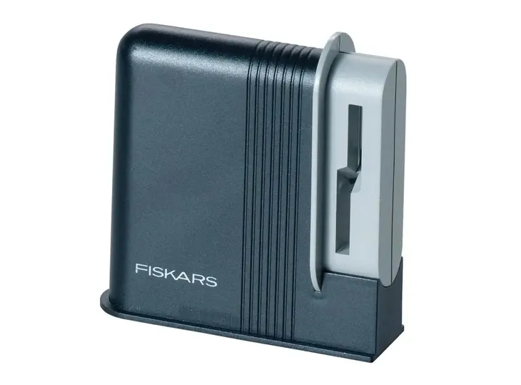 fiskars-functional-form-1000812-ostrzalka-do-nozyczek-clip-sharp-rodzaj-reczna