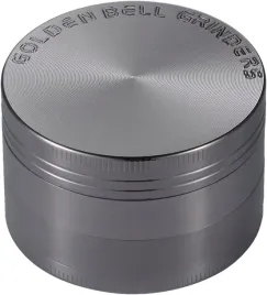 mlynek-metalowy-do-ziol-i-tytoniu-4-czesciowy-5-cm-ze-skrobakiem