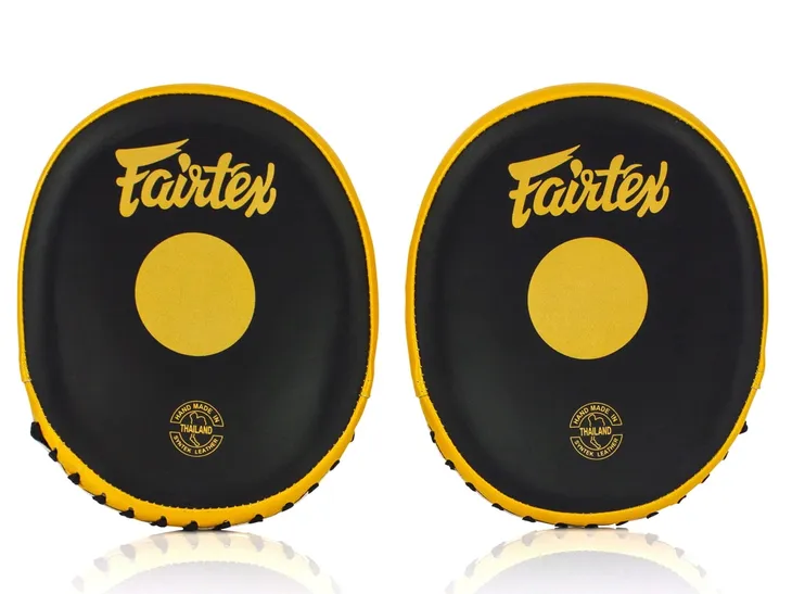 lapy-treningowe-fairtex-speed-and-accuracy-focus-mitts-black-golden-os-kod-producenta-fmv15