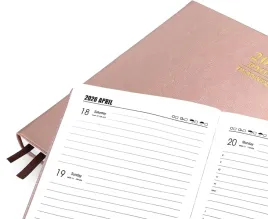 terminarz-2026-a5-dzienny-twarda-oprawa-skoropodobna-1-dzien-strona-planer