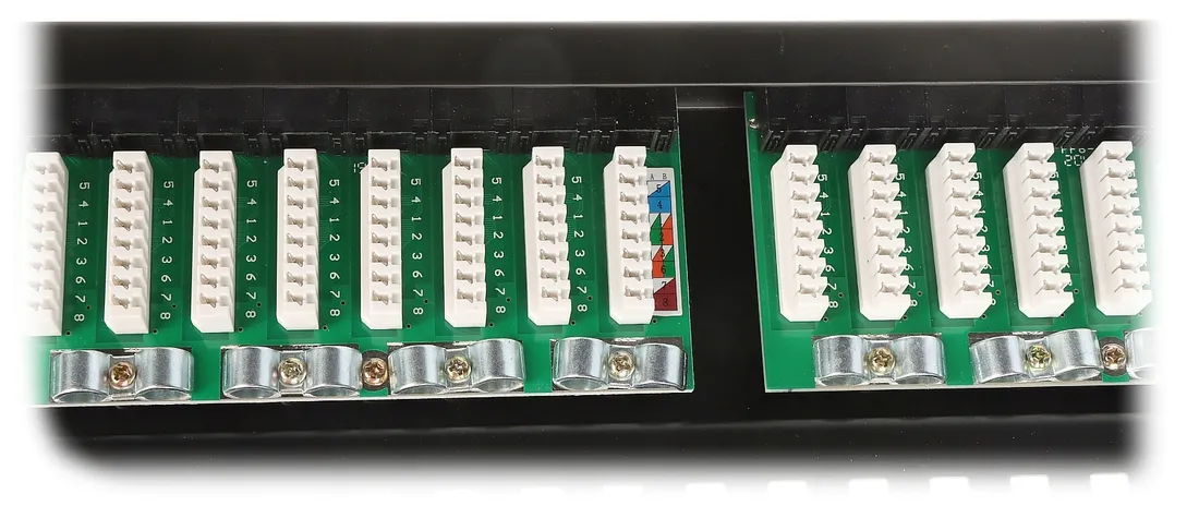 patch-panel-rj-45-rack-24-porty-rj45-utp-kat-6