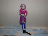 lalka-spiewajaca-straszygwiazda-monster-high-dyn97-material-plastik