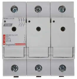 rozlacznik-trojfazowy-25a-d02-bezpiecznik-legrand