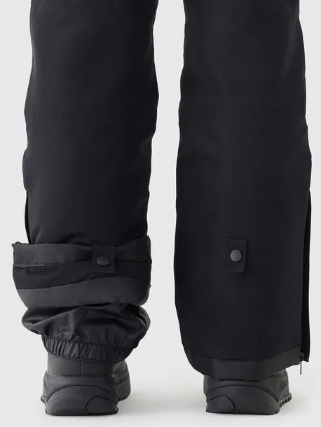 spodnie-snowboardowe-dzieciece-4f-fnk-f663-deep-black-146-fason-proste