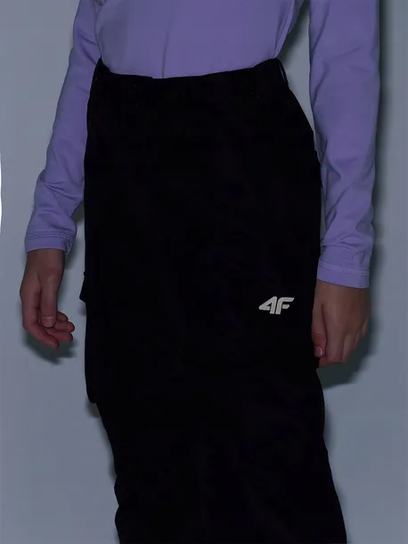 spodnie-snowboardowe-dzieciece-4f-fnk-f663-deep-black-146-sezon-zimowy