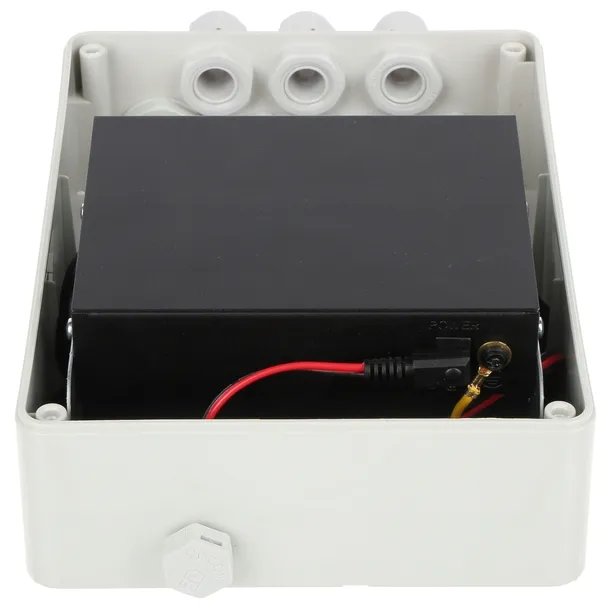 switch-poe-4-porty-poe-uplink-pulsar-rodzaj-adapter