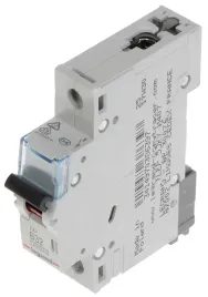 wylacznik-nadpradowy-bezpiecznik-32a-typ-b-legrand