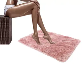 dywanik-lazienkowy-pluszowy-antyposlizgowy-rozowy-100x150cm