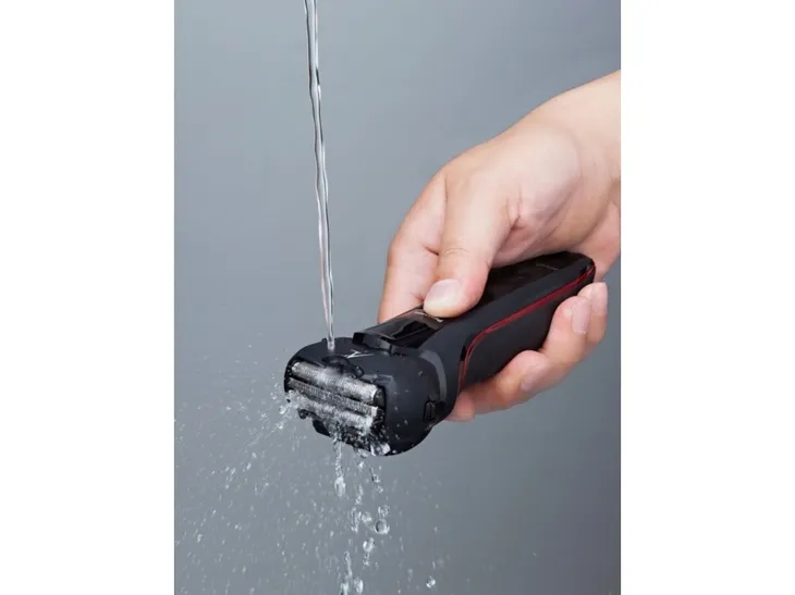 golarka-panasonic-es-ll41-k503-mozliwosc-mycia-pod-woda-tak