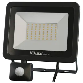 naswietlacz-halogen-led-50w-czujnik-ruchu-pir-ip44-230v-4000lm-4000k-drago