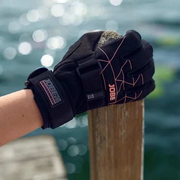 rekawiczki-do-wakeboardu-jobe-stream-czarno-czerwo-rozmiar-s