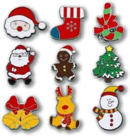 broszki-swiateczne-zestaw-kreskowkowych-ozdob-ubraniowych-9-sztuk