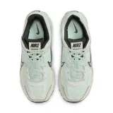 zoomvomero5fn6742001-kod-producenta-zoomvomero5fn6742001-marka-nike