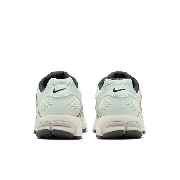 zoomvomero5fn6742001-marka-nike-kod-producenta-zoomvomero5fn6742001