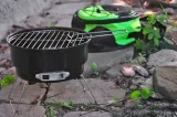 maly-przenosny-turystyczny-grill-na-wegiel-26cm-26cm-z-torba-w-zestawie-waga-2-kg