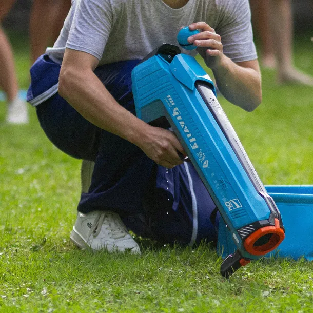 pistolet-na-wode-spyra-marka-spyra-wiek-dziecka-8-lat