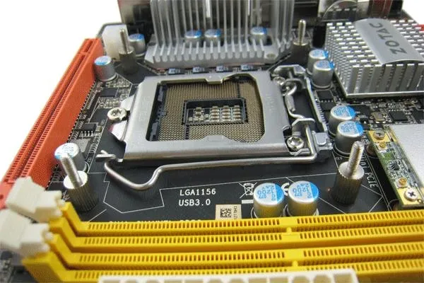 cooler-cpu-gelid-slim-silence-i-cc-ssilence-iplus-chlodzenie-aktywne-waga-z-opakowaniem-0-15-kg