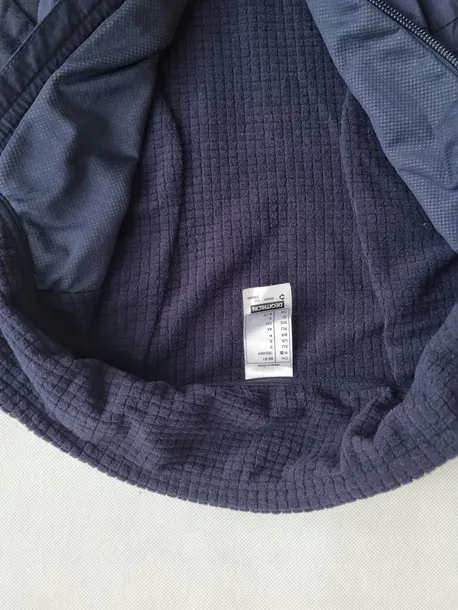 kamizelka-sofshell-trekkingowa-damska-forclaz-mt500-kolor-niebieski