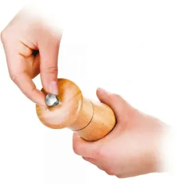 mlynek-do-pieprzu-soli-virgo-wood-24-cm