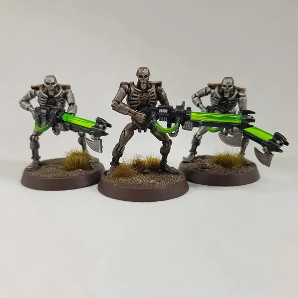 warhammer-40000-necron-warriors-games-workshop