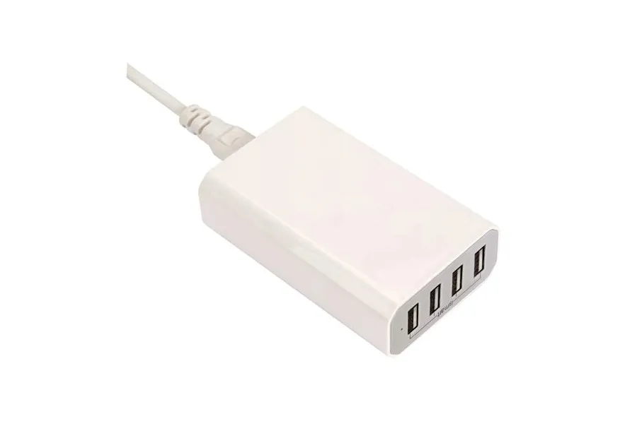 ladowarka-inteligentna-4-wyjscia-usb-36w-biala-marka-bez-marki