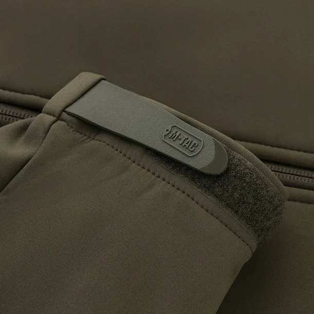 kurtka-m-tac-softshell-olive-s-cechy-dodatkowe-regulowane-mankiety