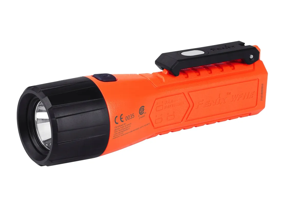 latarka-strazacka-led-fenix-wf11e-waga-150-g