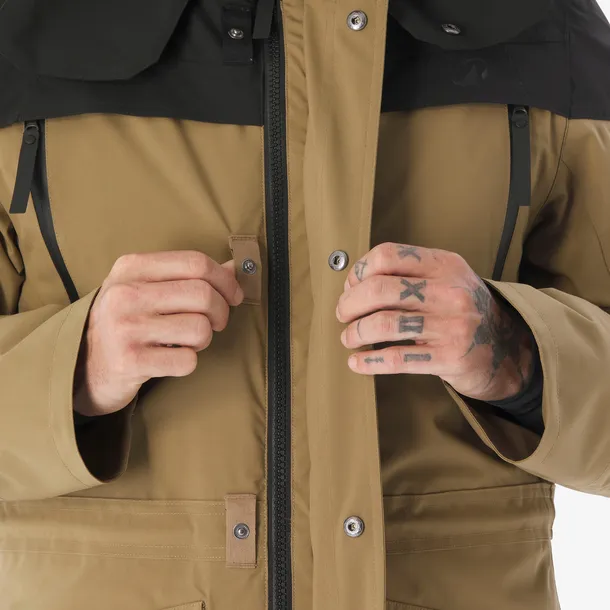 kurtka-quechua-m-plec-mezczyzna