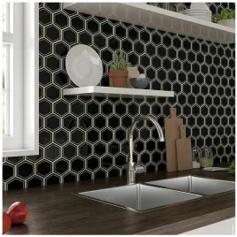 plytki-scienne-samoprzylepne-hexy-szesciokat-305x305cm-czarno-zlote-32szt