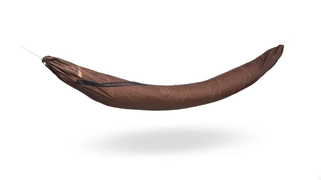 pokrowiec-lesovik-larva-walnut-brown