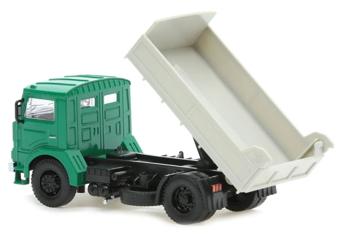 jelcz-317-zielony-1-43