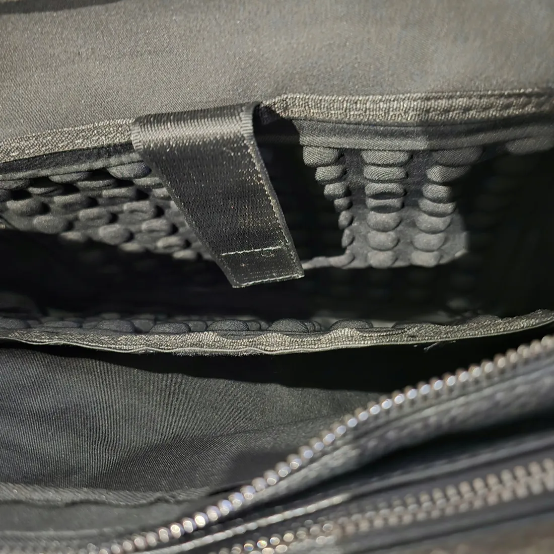 torba-na-laptopa-156-dmr-waga-z-opakowaniem-0-6-kg