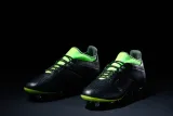buty-do-rugby-advance-r900-sg-z-wkrecanymi-i-odlewanymi-korkami-na-grzaski-wysokosc-niskie