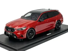 gt-spirit-bmw-m5-touring-g90-czerwony-1-18-nowy-model-metalowy-gt964
