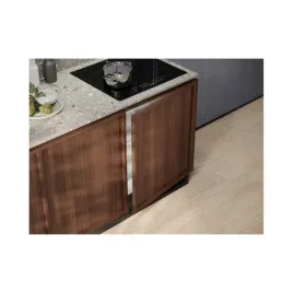 lodowka-podblatowa-electrolux-lfb3ae82r-94-l-82-cm