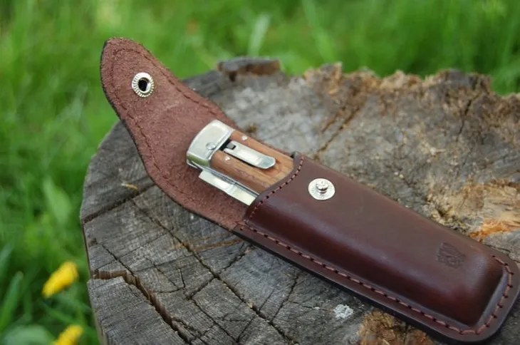 noz-mikov-predator-waga-z-opakowaniem-0-3-kg-model-predator