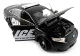 ford-police-interceptor-1-24-welly-wiek-dziecka-8-lat