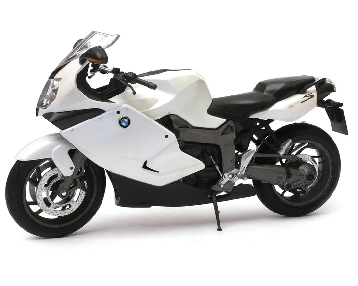 bmw-k1300s-skala-1-10-welly-waga-z-opakowaniem-0-6-kg-stan-zlozenia-calosc-die-cast